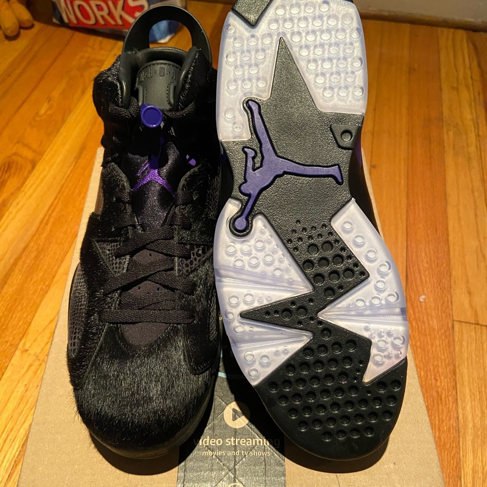 Jordan 6 social status